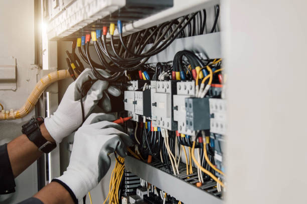 Best Emergency Electrical Repair  in Maxton, NC